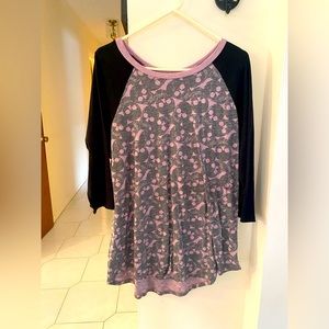 Torrid 3/4 sleeve skull shirt